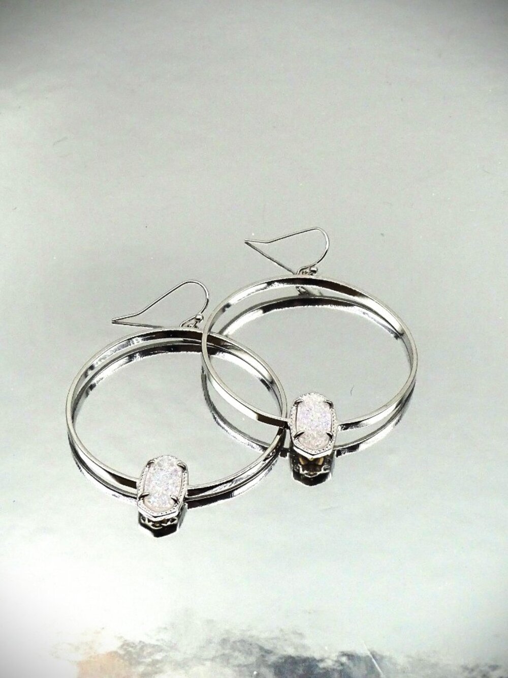 KENDRA SCOTT Elora Rhodium Plated Iridescent Druzy Dangle Hoop Earrings